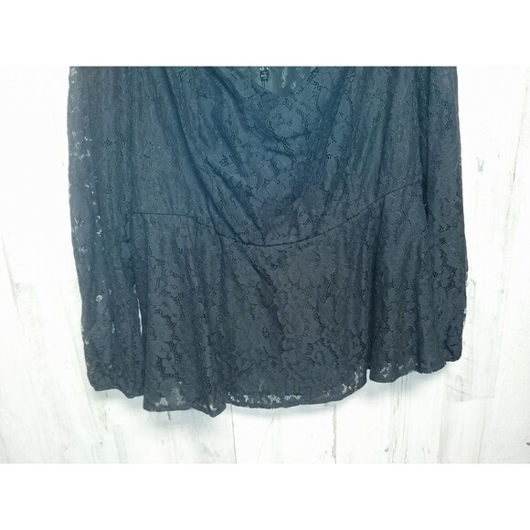 Torrid 2X Black Lace Peplum Top - Picture 2 of 7